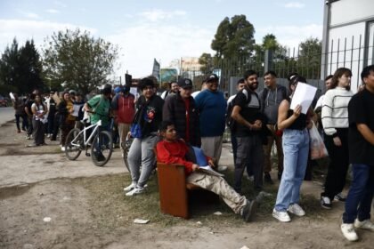 Reformas laborales: cayó el empleo registrado y creció la informalidad