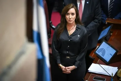 El Senado pidió que Villarruel participe de la recepción a León XIV